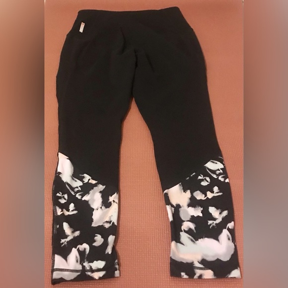 Zella Mesh Floral Leggings - Picture 7 of 7